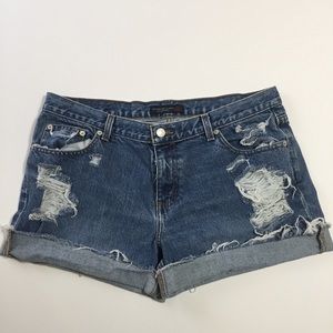 American Eagle distressed rolled shorts